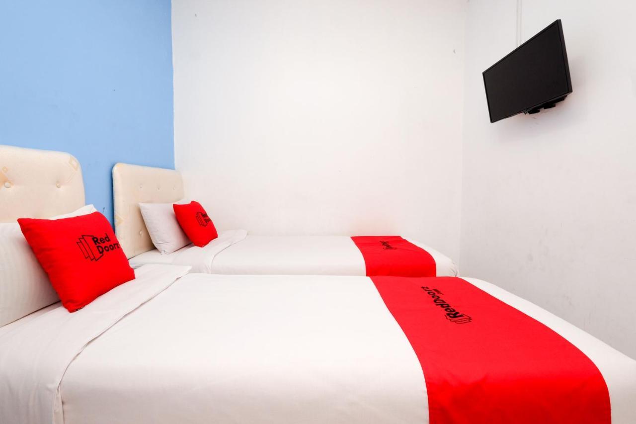 Hotel O Semarang Near Kota Lama Semarang Formerly Kamarkoe Residence Coo Property Kültér fotó