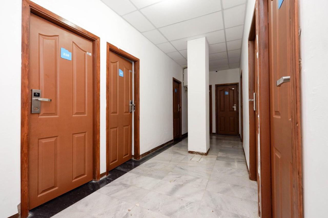 Hotel O Semarang Near Kota Lama Semarang Formerly Kamarkoe Residence Coo Property Kültér fotó
